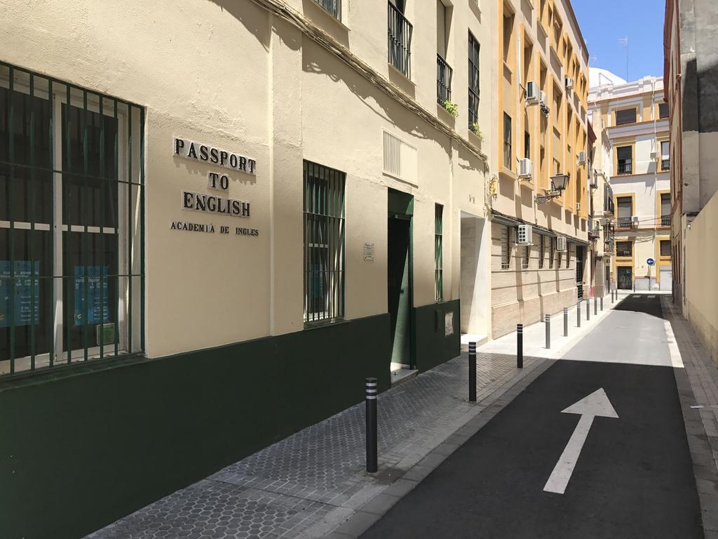 Bromham Apartment Sevilla Buitenkant foto