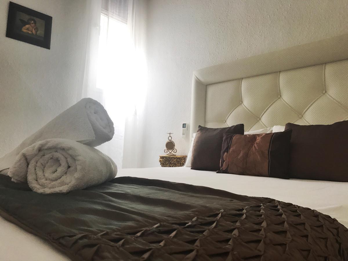 Bromham Apartment Sevilla Buitenkant foto